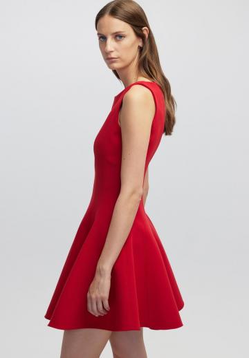 Короткое платье