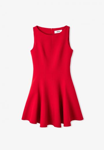 Короткое платье