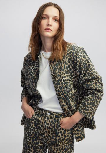 Джинсовая куртка