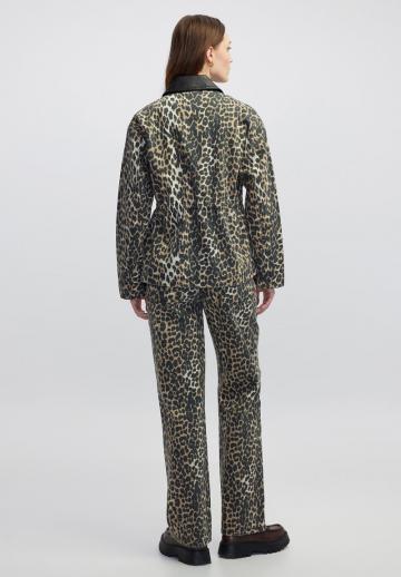 Джинсовая куртка