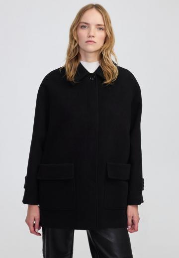 Короткое пальто