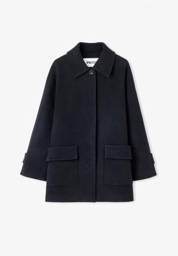 Короткое пальто