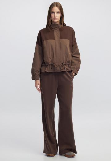 Спортивные штаны