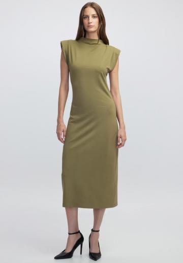 Вязаное платье