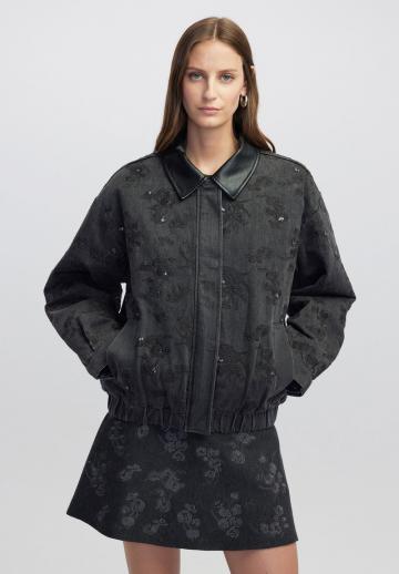 Джинсовая куртка