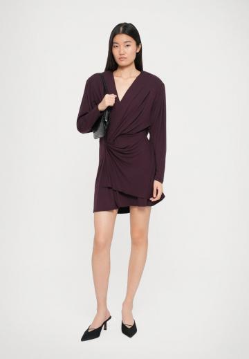 Коктейльное платье