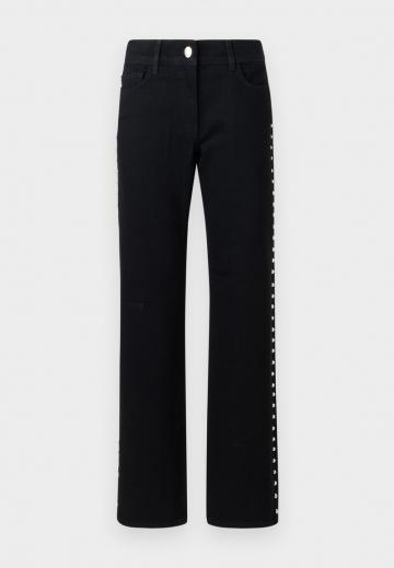 Джинсы бойфренда