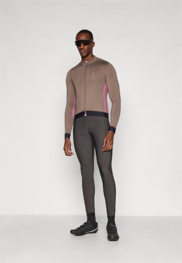 Спортивная форма