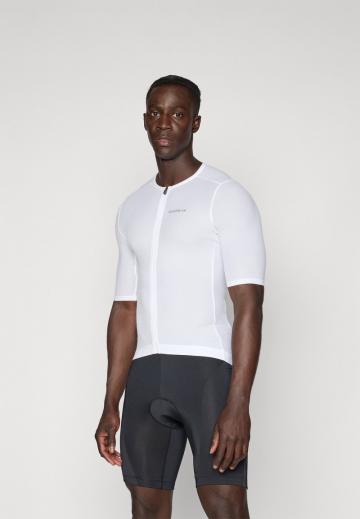 Спортивная форма