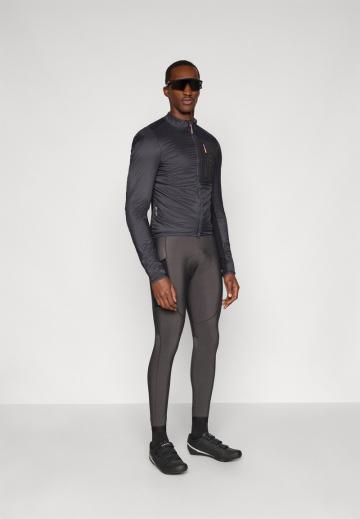 Спортивная куртка