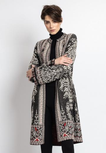 Жаккардовая вязаная кофта