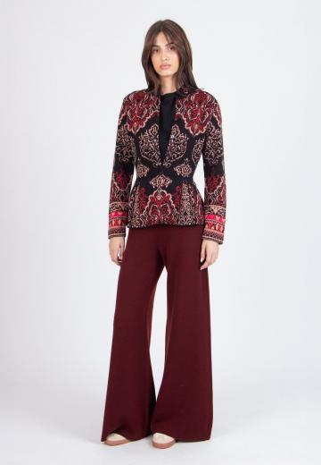 Жаккардовая вязаная кофта