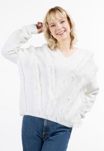 Пуловер с вырезом V