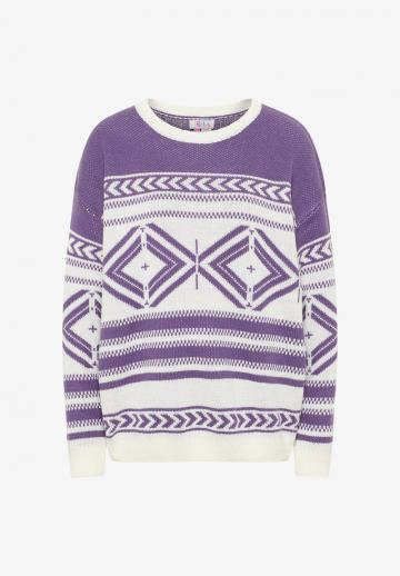 Длинный пуловер