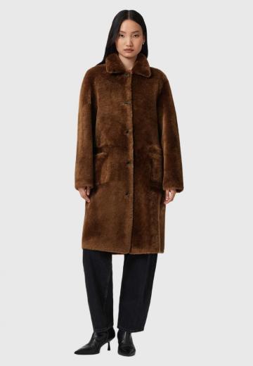 Пальто из искусственной кожи