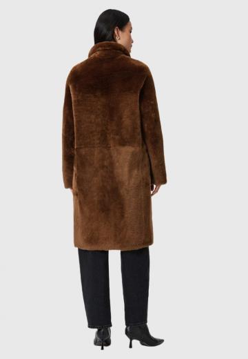 Пальто из искусственной кожи