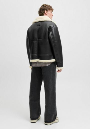 Кожаная куртка