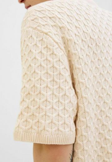 Вязаная кофта