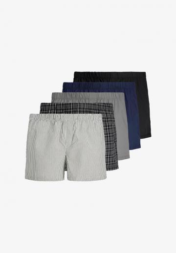 Пижама с шортами