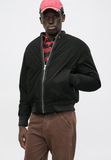 Куртка бомбер
