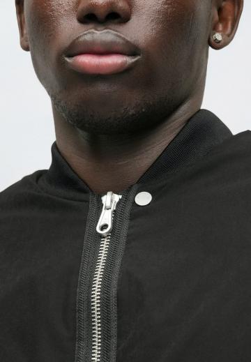 Куртка бомбер