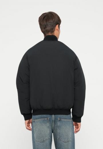Куртка бомбер