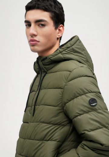 Зимняя куртка