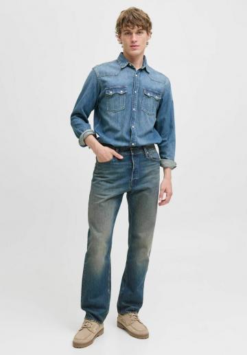 Прямые джинсы