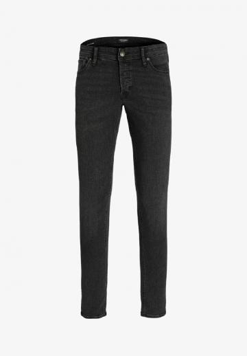 Узкие джинсы