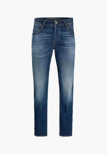 Узкие джинсы