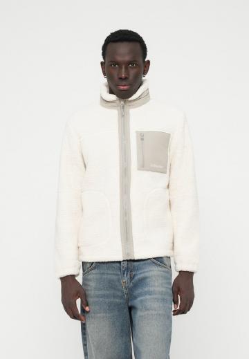 Флисовая куртка