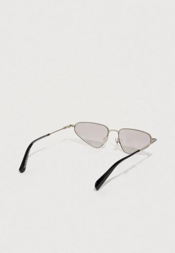 Солнечные очки