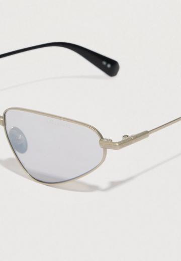 Солнечные очки