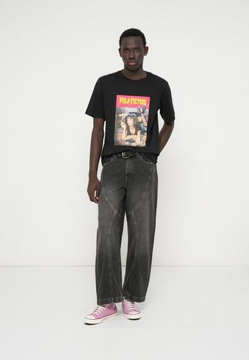 Свободные джинсы