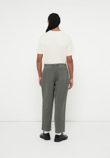 Свободные джинсы