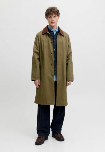 Шерстяное пальто