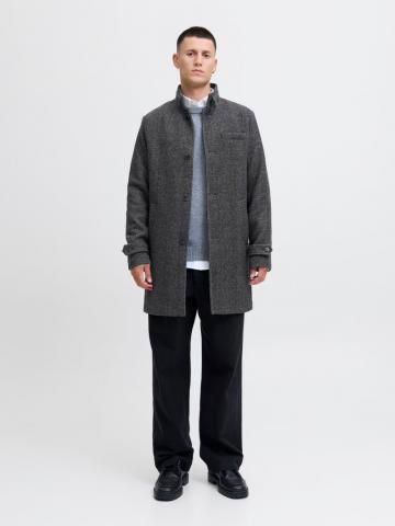 Шерстяное пальто