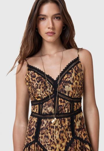 Короткое платье