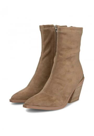 Полусапожки на высоком каблуке