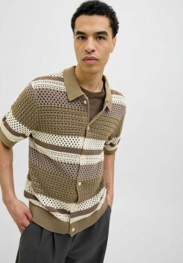 Вязаная кофта