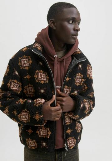 Флисовая куртка