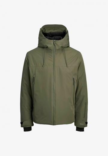 Зимняя куртка