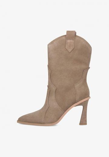 Полусапожки на высоком каблуке