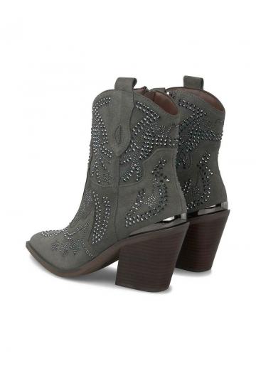 Полусапожки на высоком каблуке