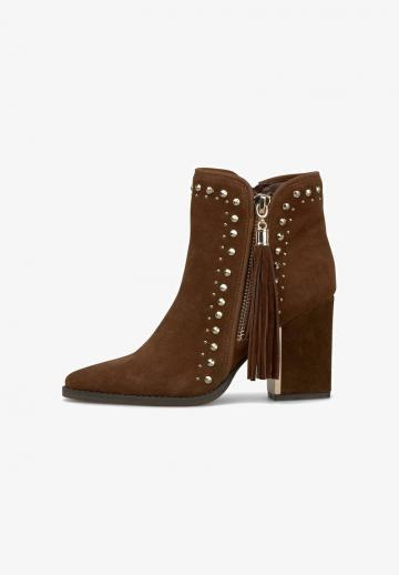 Полусапожки на высоком каблуке