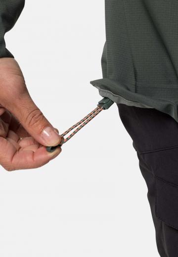 Спортивная куртка