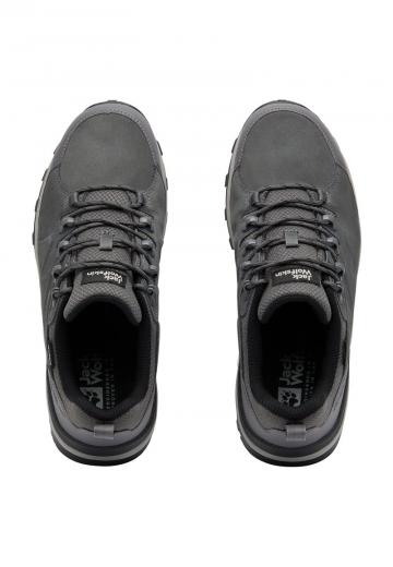 Походные кроссовки