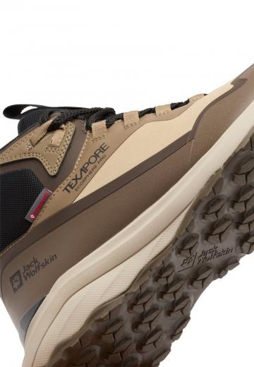 Походные ботинки