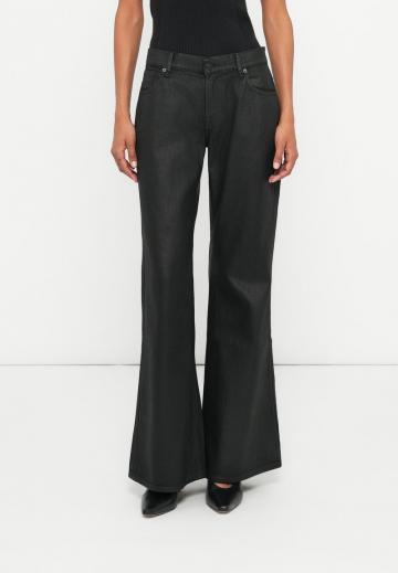 Клешеные джинсы