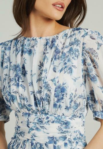 Короткое платье